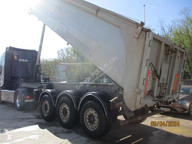 Semitrailer Stas