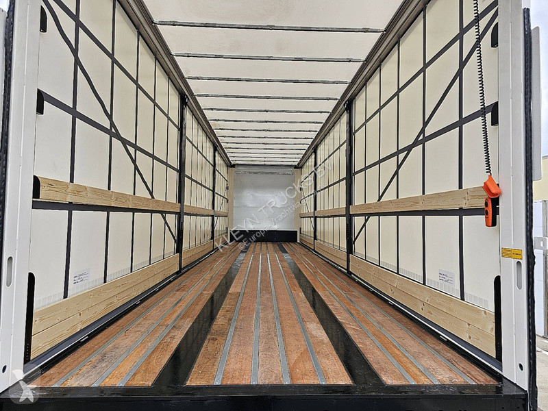 Sættevogn  PRSH 10 TRI STEERAXLE TAILLIFT