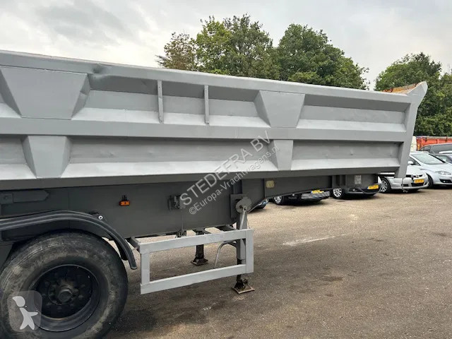 Semi reboque Trax 2 Axle Steel Tipper , Spring...