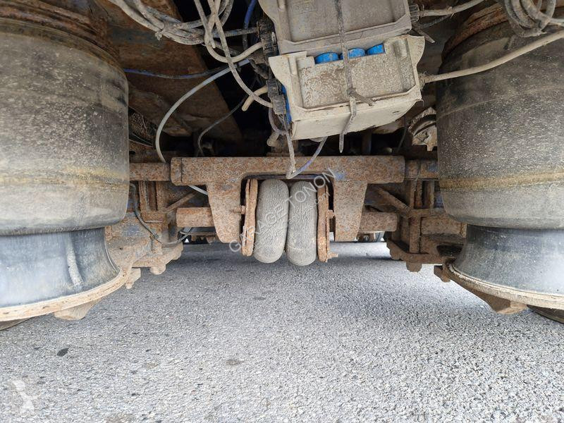 Semitrailer Trax  PORTE ENGINS 4 ESSIEUX