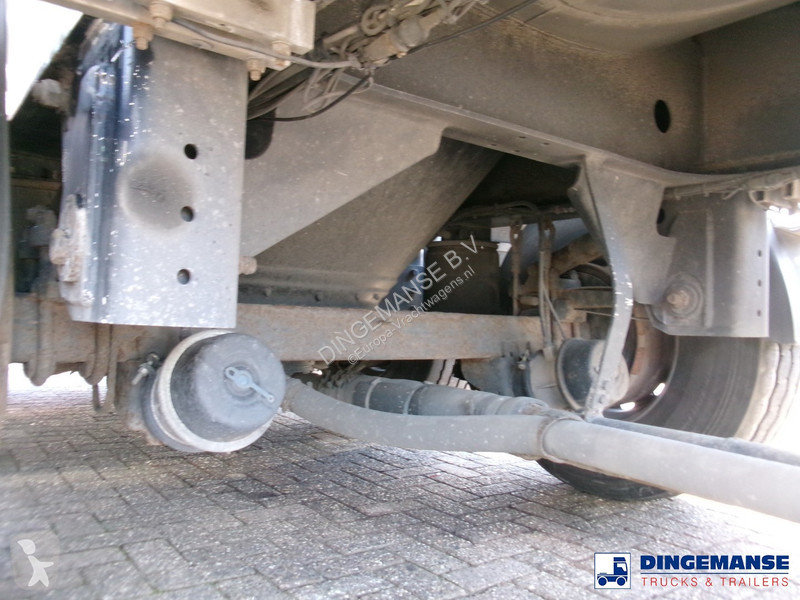 Semiremorca Feldbinder Powder tank alu 36 m3 /...
