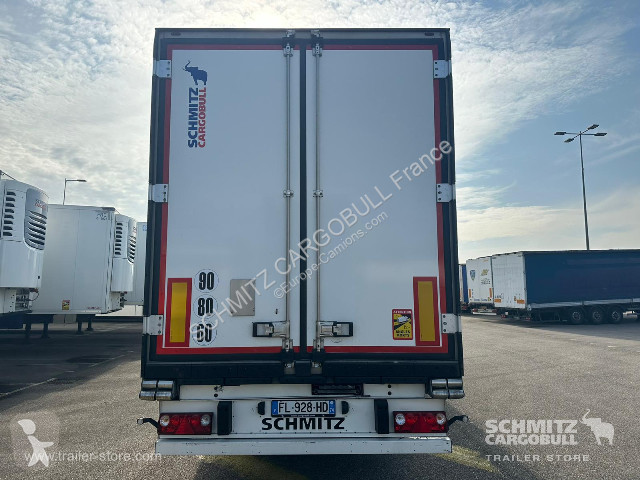 نصف مقطورة Schmitz Cargobull Semitrailer Reefer...