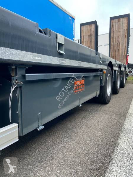 نصف مقطورة Lecitrailer Porte engin dont un...
