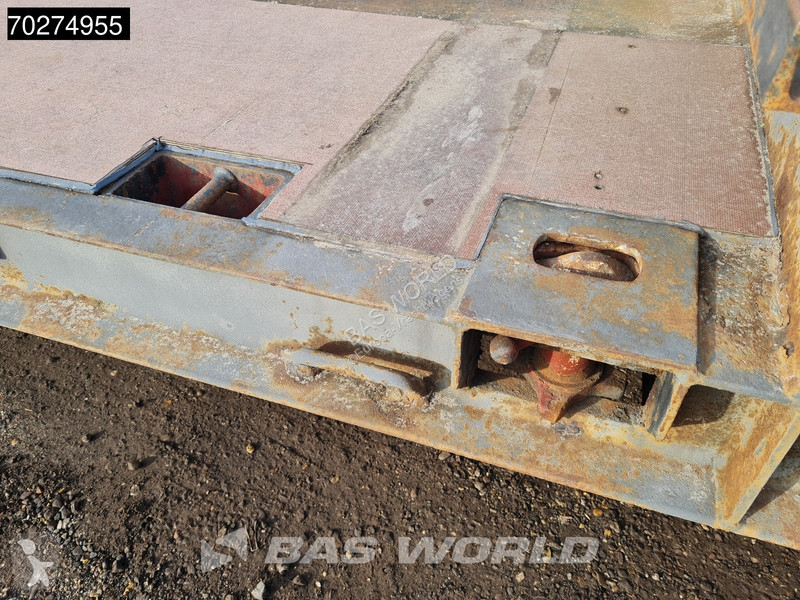 Semitrailer Goldhofer STZ-TL3029/80 3 axles...