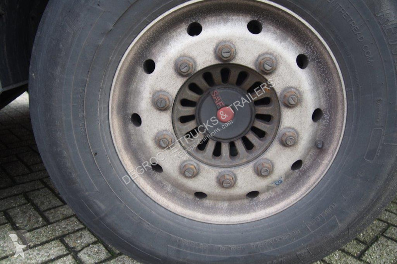 Semitrailer Pacton Tautliner