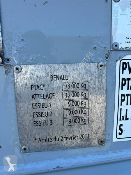 Semi remorque Benalu