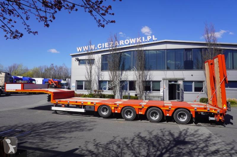 Semitrailer Kässbohrer LB3E low-bed...