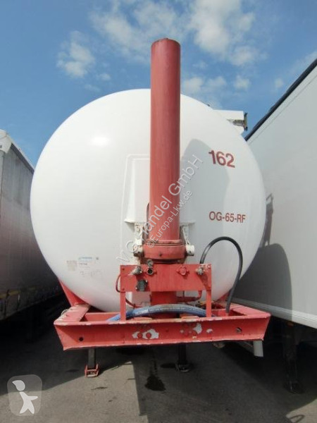 Semiremorca Feldbinder KIP 63.3 Siloauflieger,...