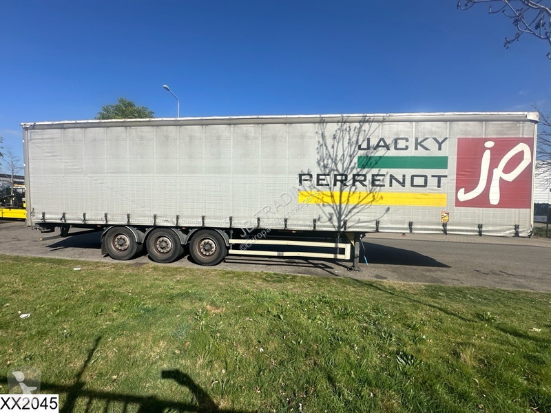Semitrailer Fruehauf Tautliner