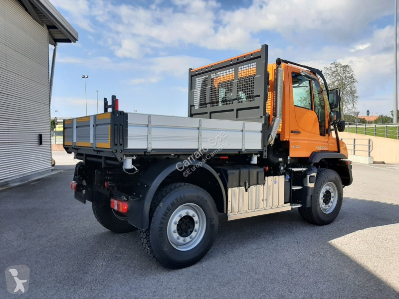 Semitrailer Mercedes UNIMOG