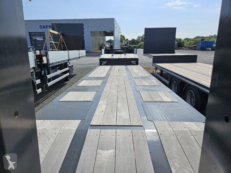 Semitrailer Trax  PORTE ENGIN 3 ESSIEUX
