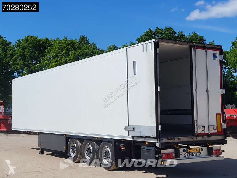 Semitrailer Schmitz Cargobull Thermko King SLXi...