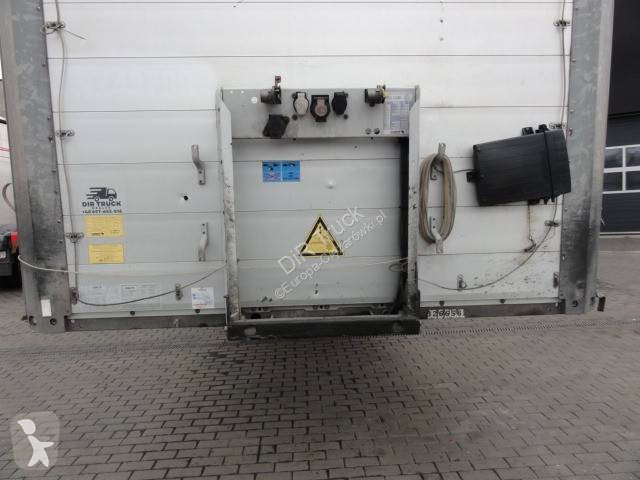 Semiremorca Schmitz Cargobull SCB
