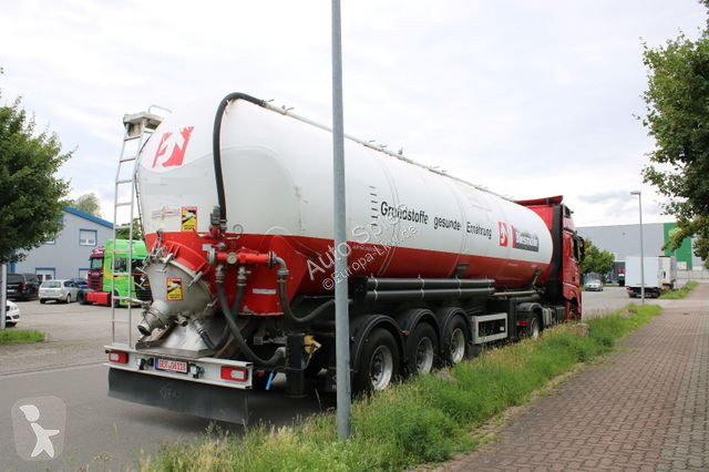 Semi reboque Spitzer SK2760 CAL 60M³ BPW Lift...
