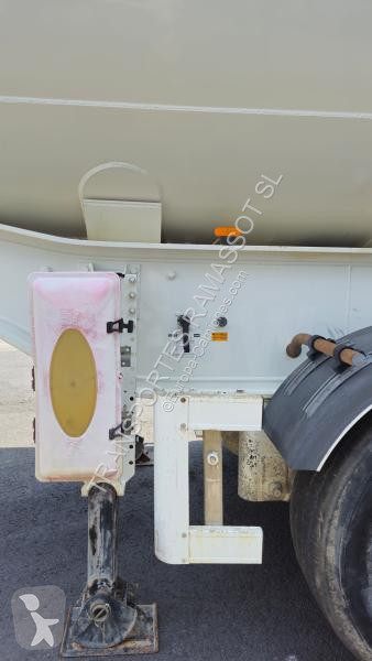 نصف مقطورة Benalu  C34 CNS