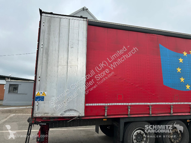 Semitrailer Schmitz Cargobull Curtainsider...