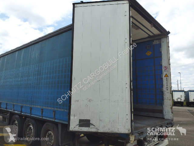 Semitrailer Schmitz Cargobull Semitrailer...