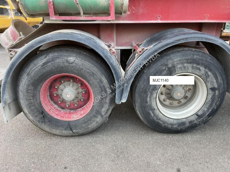 Semitrailer SAF Hoenkhaus 12m3 CONCRETE MIXER 2...