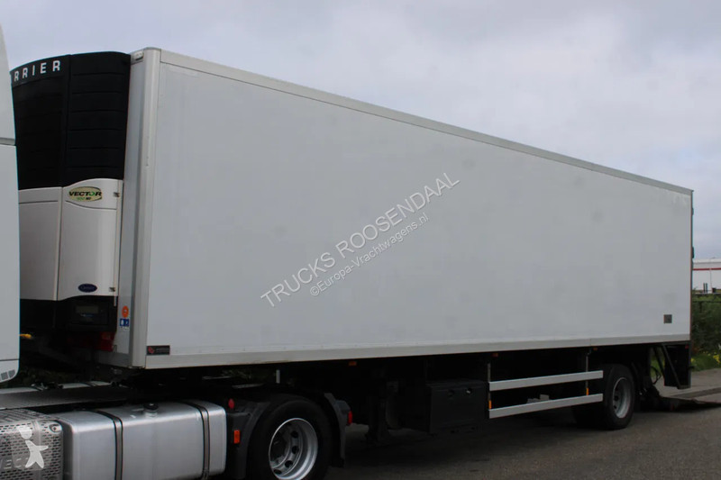 Semiremorca Tracon Uden + CARRIER VECTOR 1850...