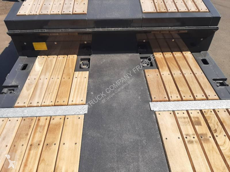 Semi reboque Kässbohrer SLS 3
