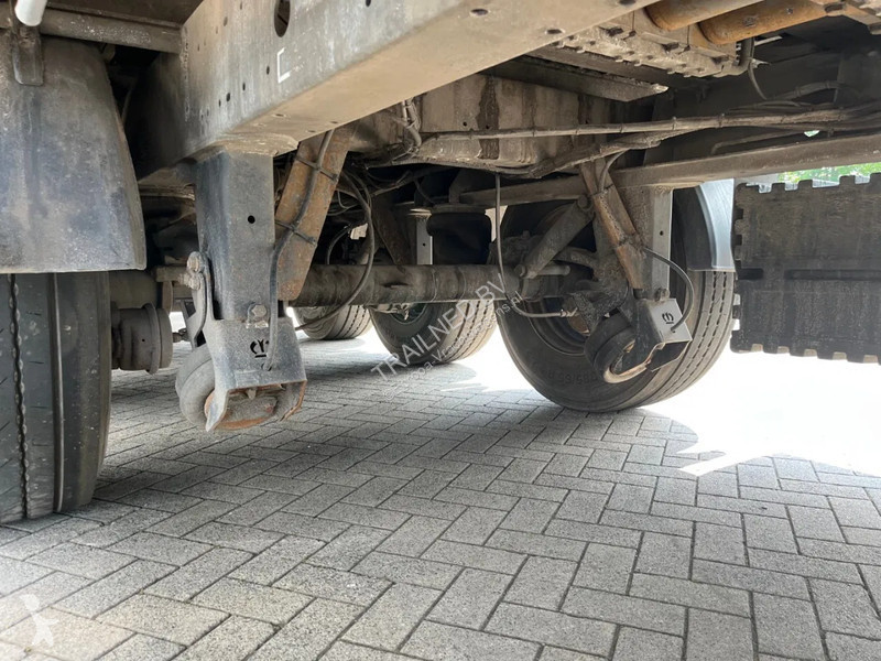 Semiremorca  K100 - 92m3 Liftachse Floor 10mm...