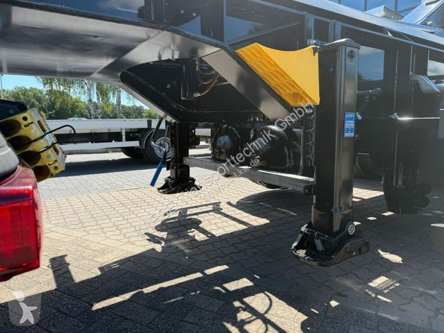 Semitrailer  WIESE Hakenlift- WAK 2-32 SK...