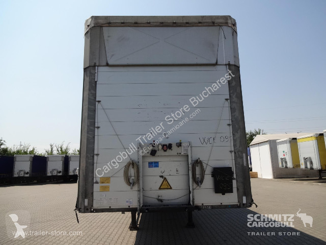 Návěs Schmitz Cargobull Curtainsider Mega