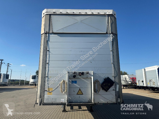Sættevogn Schmitz Cargobull Curtainsider Mega