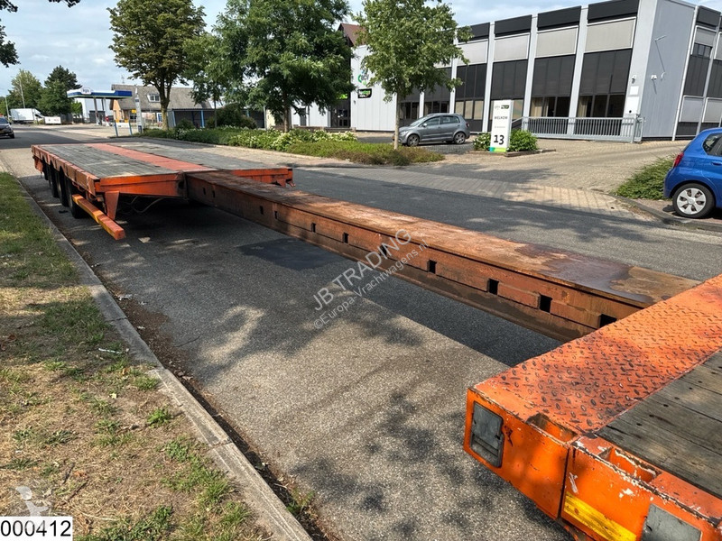 Semitrailer Nooteboom Lowbed 60.000 KG,...