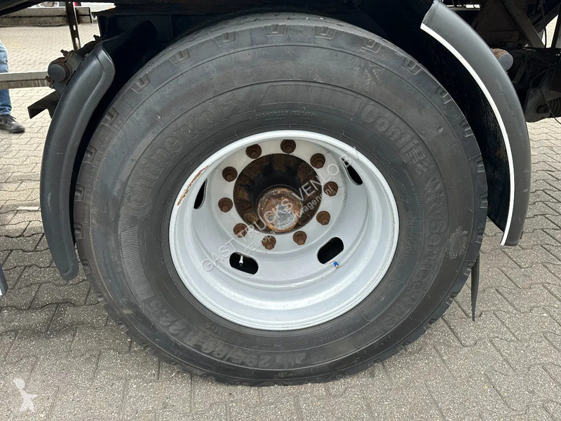 Semitrailer Jumbo City / Thermo King SL-100 /...