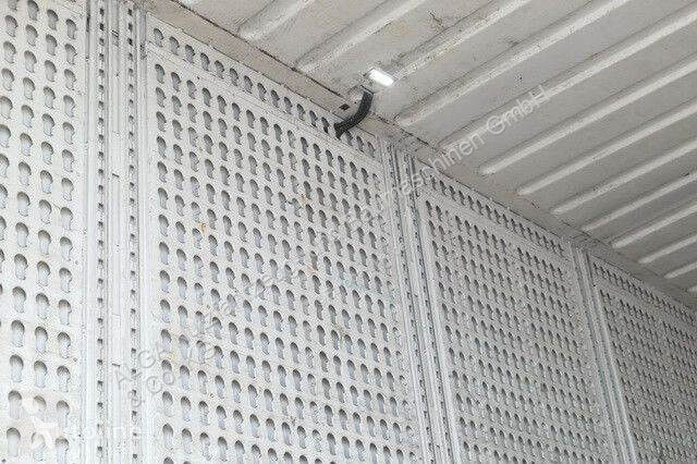 Semitrailer Krone SD, Schlüssellochblech,...