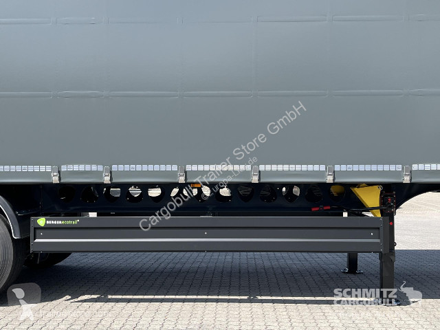 Semitrailer Berger Curtainsider Standard Getränke