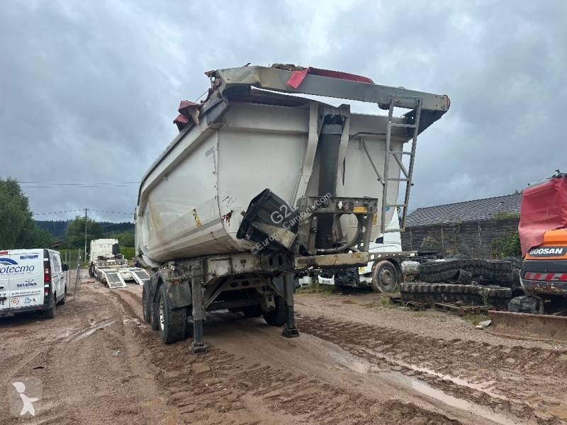 Semitrailer Schmitz Cargobull SCB*S3D...