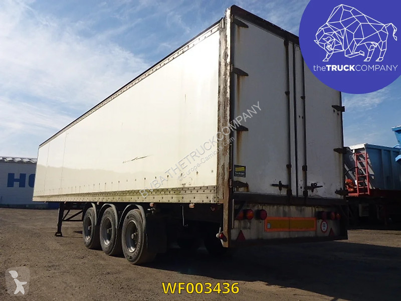 نصف مقطورة Van Hool