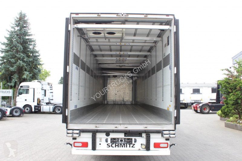 نصف مقطورة Schmitz Cargobull   Carrier Vector...