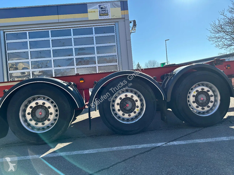 Semitrailer Fliegl Containerchassis für 2...
