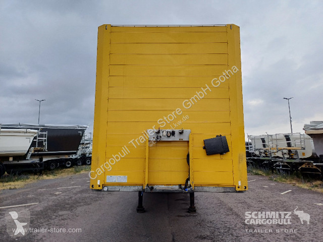 Semitrailer Schmitz Cargobull...