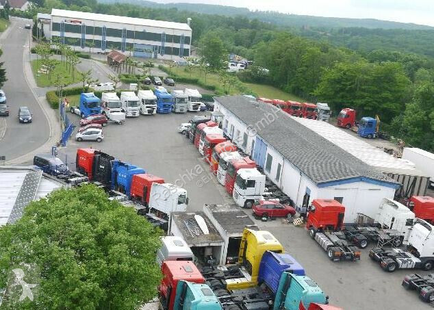 Sættevogn Schmitz Cargobull Plattform *Bordwände*
