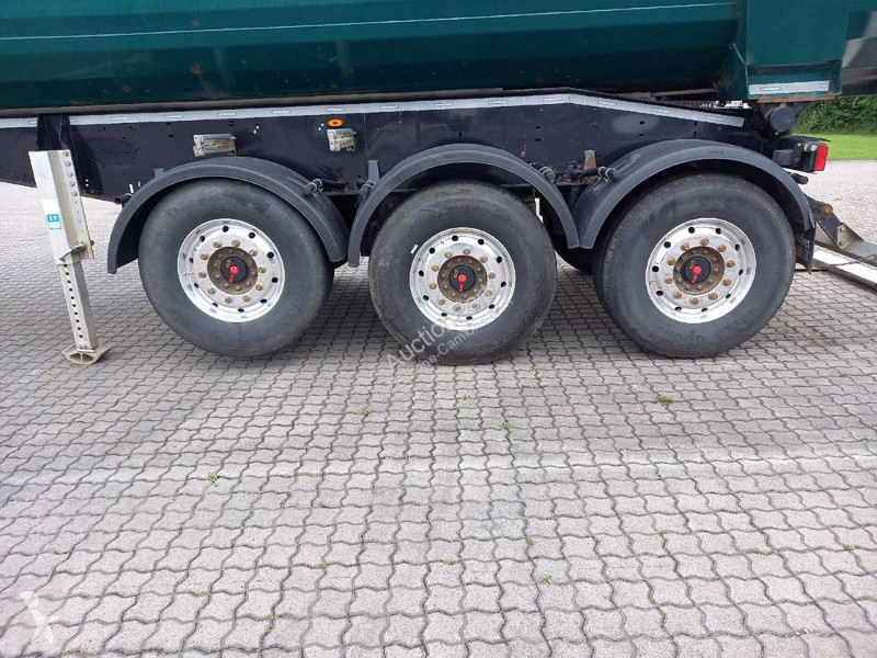 Semitrailer  Kipper Stahlrundmulde