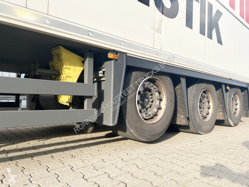 Semitrailer Schmitz Cargobull SKO 24/L-13.4 FP...