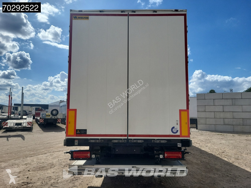 Semiremorca Wielton NS-3 Tailgate Lift Axle