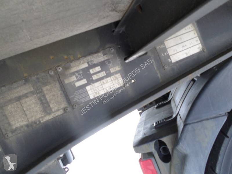 نصف مقطورة Fruehauf DX 27VSE