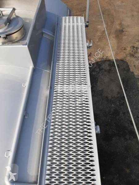 نصف مقطورة Kässbohrer STN LC Citerne à déchets...