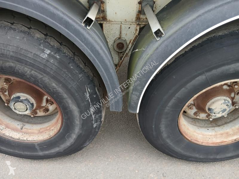 Semirimorchio Fruehauf