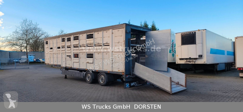 نصف مقطورة Menke 2 Stock Viehauflieger | Spindel