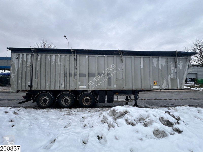 نصف مقطورة Benalu kipper 60m3, Lift axle