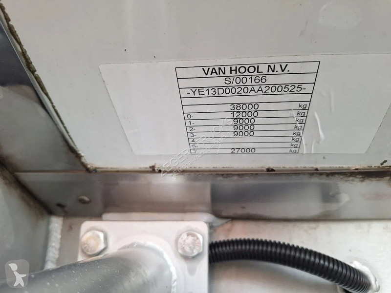 نصف مقطورة Van Hool 3D0020 ADR AT,FL,OX