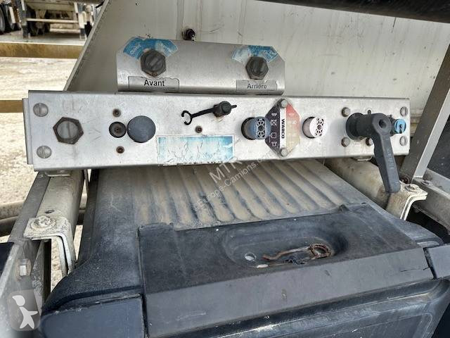 Semi remorque Feldbinder SILO 37000 LITRES