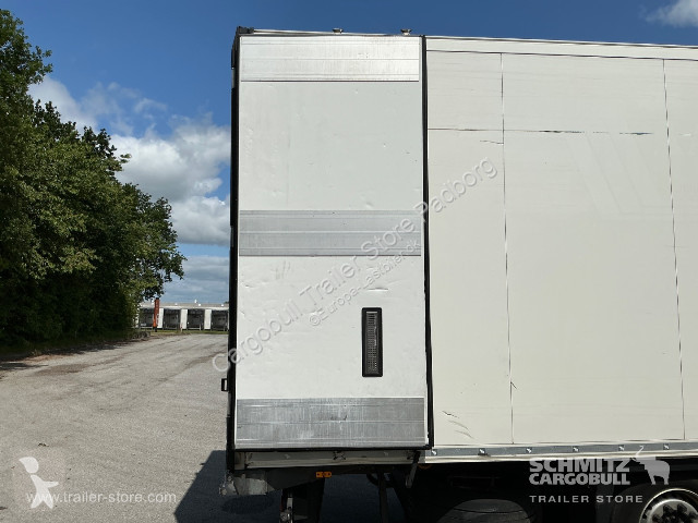 نصف مقطورة Schmitz Cargobull Tiefkühler...