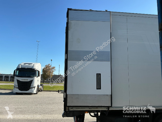 نصف مقطورة Schmitz Cargobull Tiefkühler...